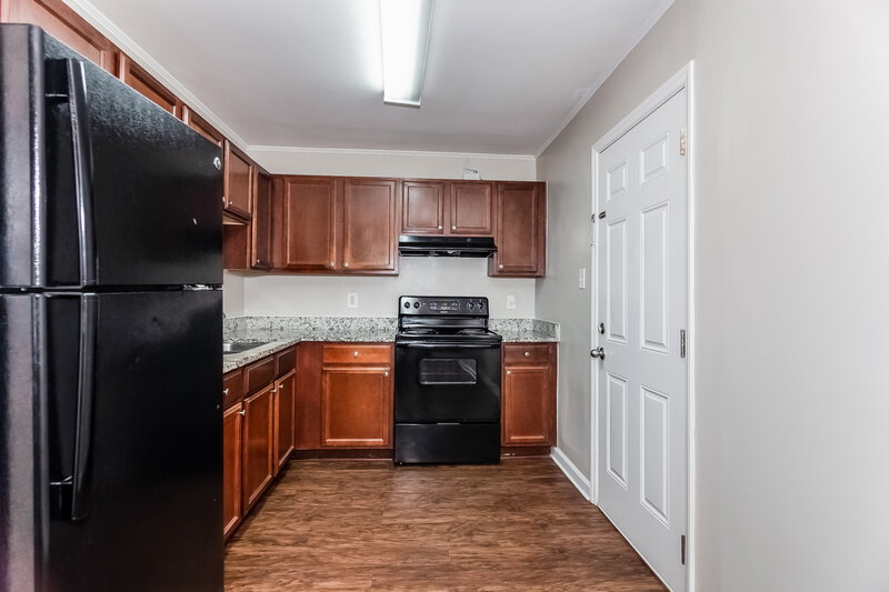 1,630/Mo, 820 Tilden Rd Charlotte, NC 28214 Kitchen View