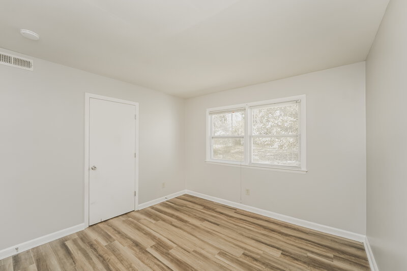 1,560/Mo, 3809 Bardot Dr Charlotte, NC 28216 Bedroom View 3