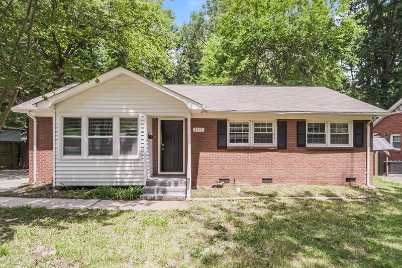 1,900/Mo, 2413 Dora Dr Charlotte, NC 28215 External View