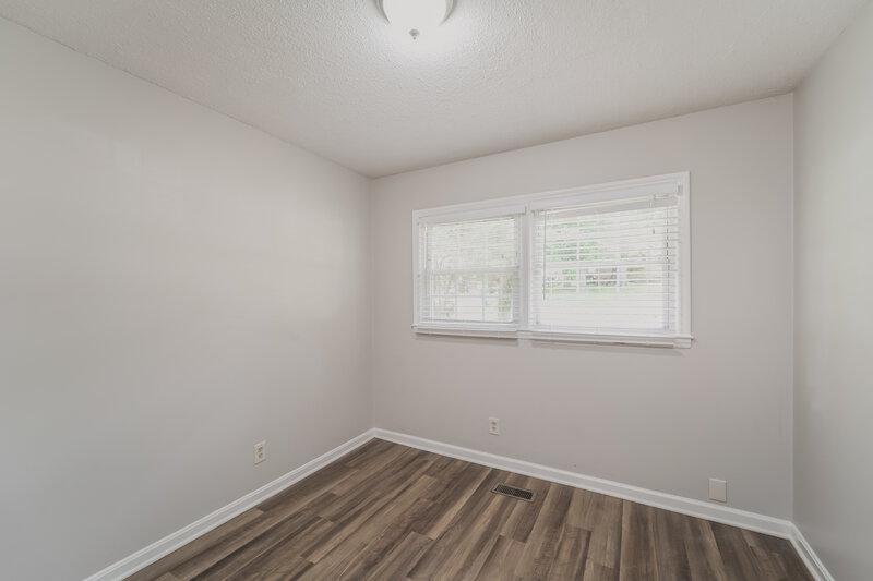 1,900/Mo, 2413 Dora Dr Charlotte, NC 28215 Bedroom View