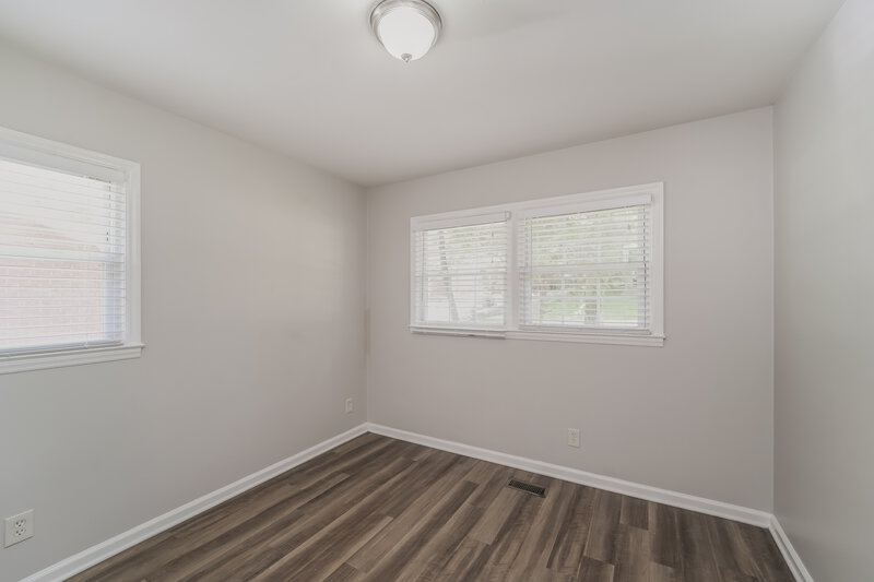1,880/Mo, 2413 Dora Dr Charlotte, NC 28215 Misc View 12