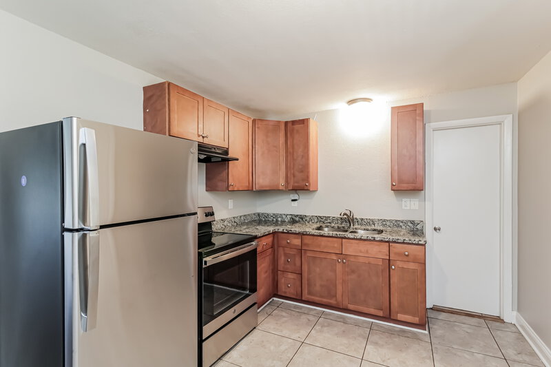 1,640/Mo, 3800 Seaman Dr Charlotte, NC 28217 Kitchen View