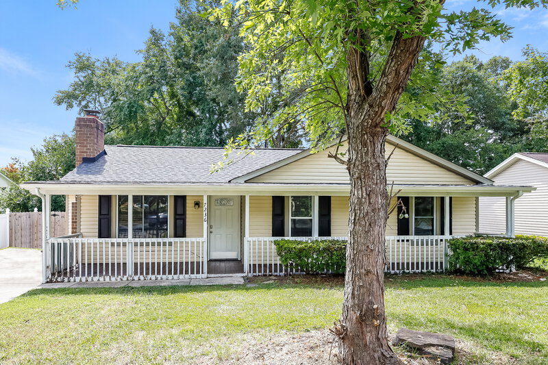 1,830/Mo, 7236 Newell Acres Dr Charlotte, NC 28215 External View