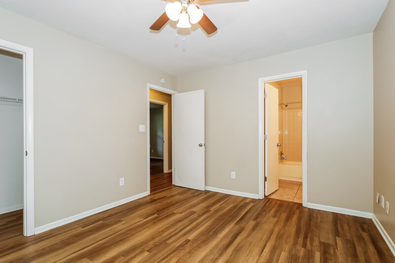 1,830/Mo, 7236 Newell Acres Dr Charlotte, NC 28215 Main Bedroom View