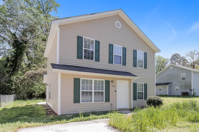 1,760/Mo, 3613 Ellington St Charlotte, NC 28211 Front View