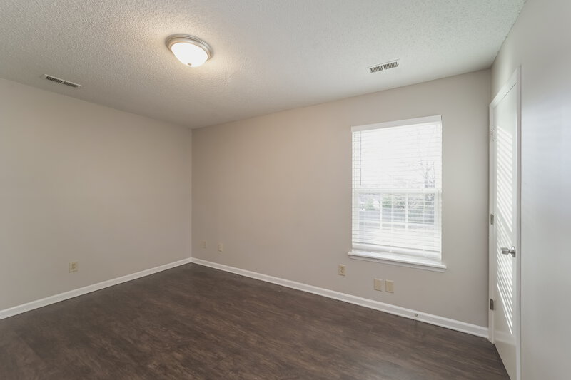 1,650/Mo, 8024 Gera Emma Dr Charlotte, NC 28215 Main Bedroom View