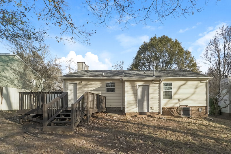 1,650/Mo, 8024 Gera Emma Dr Charlotte, NC 28215 Rear View