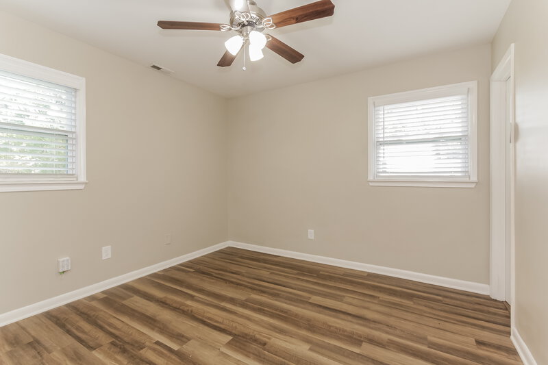 1,645/Mo, 5401 Venado St Charlotte, NC 28215 Main Bedroom View