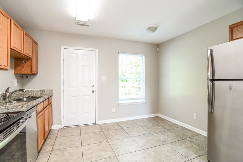 1,560/Mo, 3002 Reid Ave Charlotte, NC 28208 Dining Room View