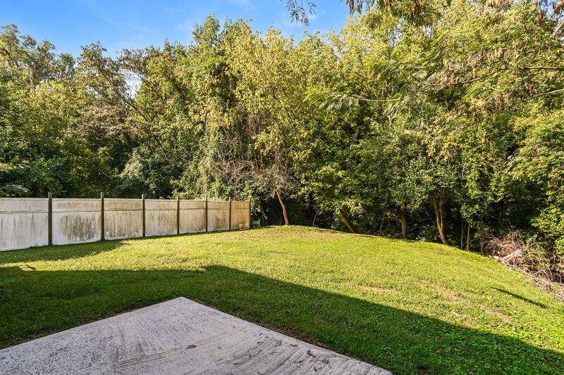 1,560/Mo, 3002 Reid Ave Charlotte, NC 28208 Rear View