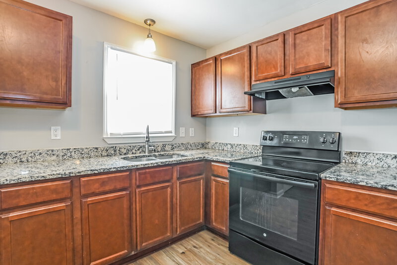 1,525/Mo, 6126 Castle Ct Charlotte, NC 28213 Misc View 6