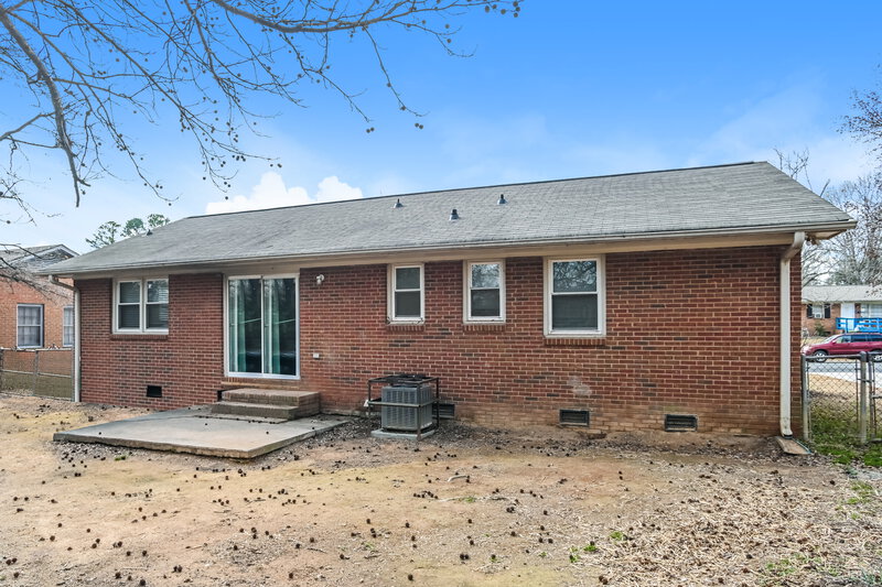 1,525/Mo, 6126 Castle Ct Charlotte, NC 28213 Misc View 13