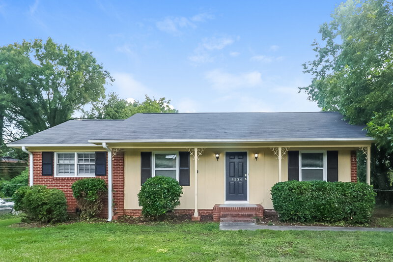 1,525/Mo, 4534 Hidden Valley Rd Charlotte, NC 28213 External View