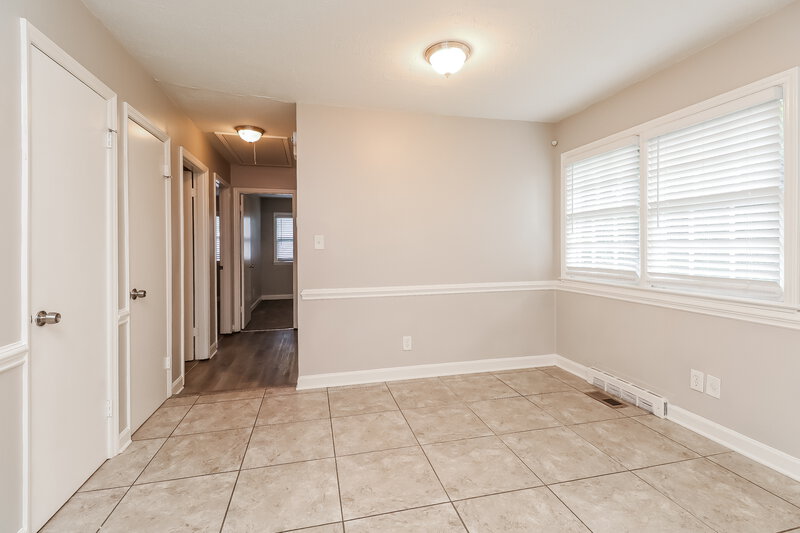 1,525/Mo, 4534 Hidden Valley Rd Charlotte, NC 28213 Dining Room View