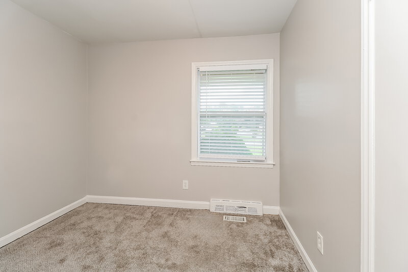 1,525/Mo, 4534 Hidden Valley Rd Charlotte, NC 28213 Bedroom View 2