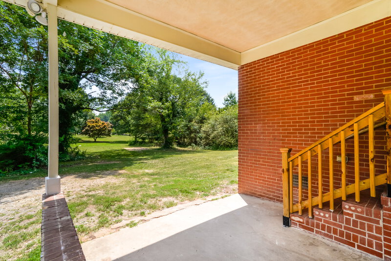 1,675/Mo, 3304 Sunset Rd Charlotte, NC 28216 Front Entrance View