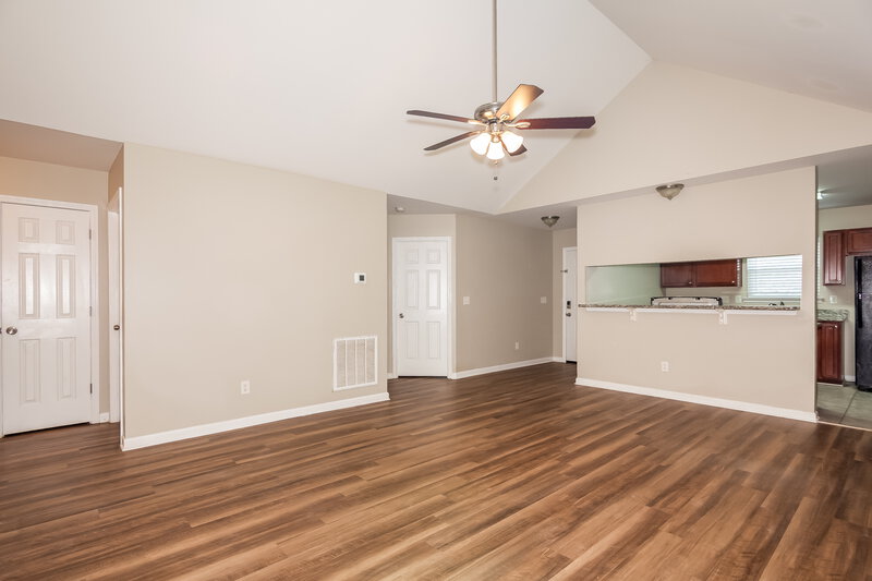 1,775/Mo, 3836 Bullard St Charlotte, NC 28208 Living Room View 4