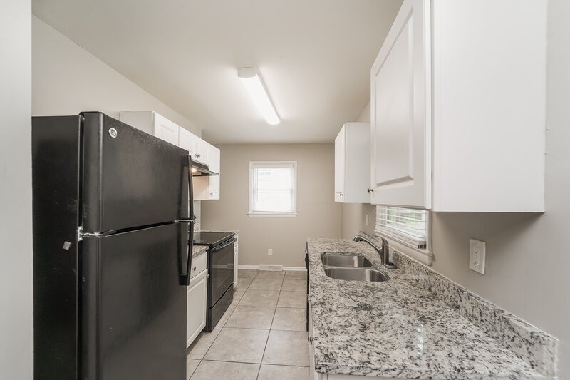 1,735/Mo, 4944 Springview Rd Charlotte, NC 28213 Misc View 4