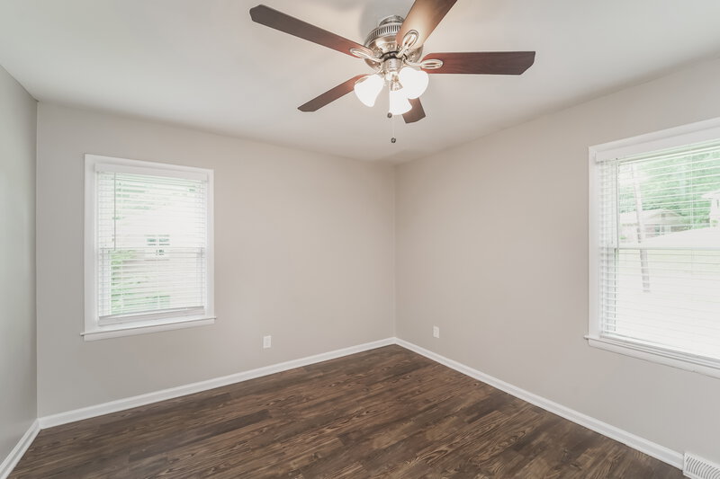 1,735/Mo, 4944 Springview Rd Charlotte, NC 28213 Misc View 7