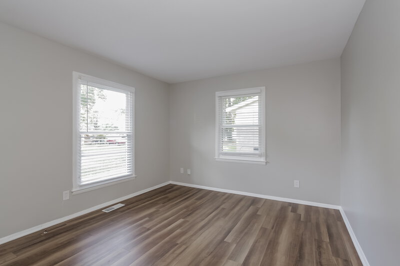 1,670/Mo, 624 Dobson Dr Charlotte, NC 28213 Bedroom View 2