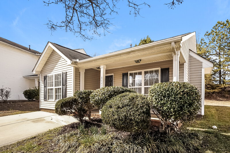 1,675/Mo, 3441 Braden Dr Charlotte, NC 28216 Front View 2