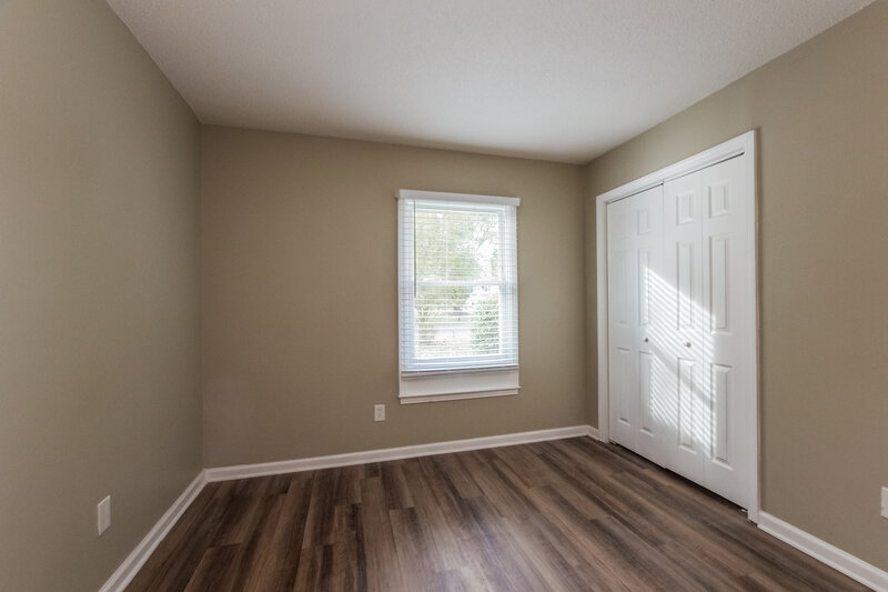 2,265/Mo, 2010 Longdale Dr Charlotte, NC 28217 Bedroom View 2