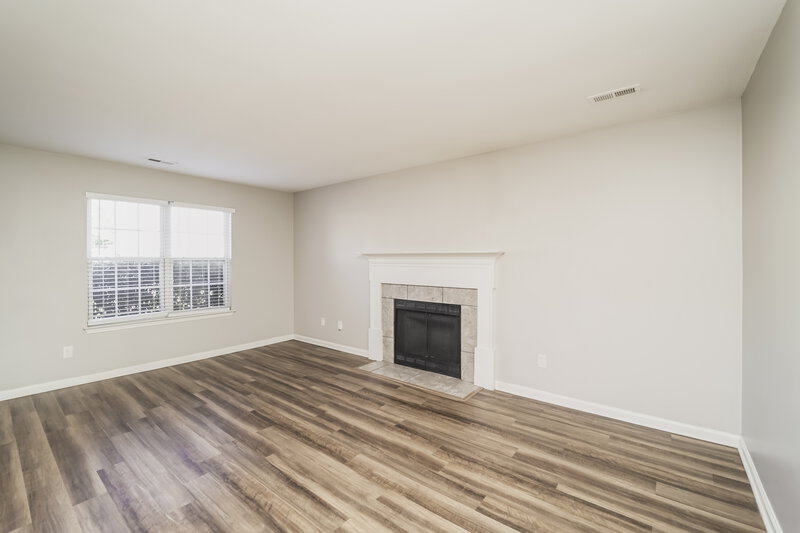 1,640/Mo, 2733 Fairstone Ave Charlotte, NC 28269 Living Room View