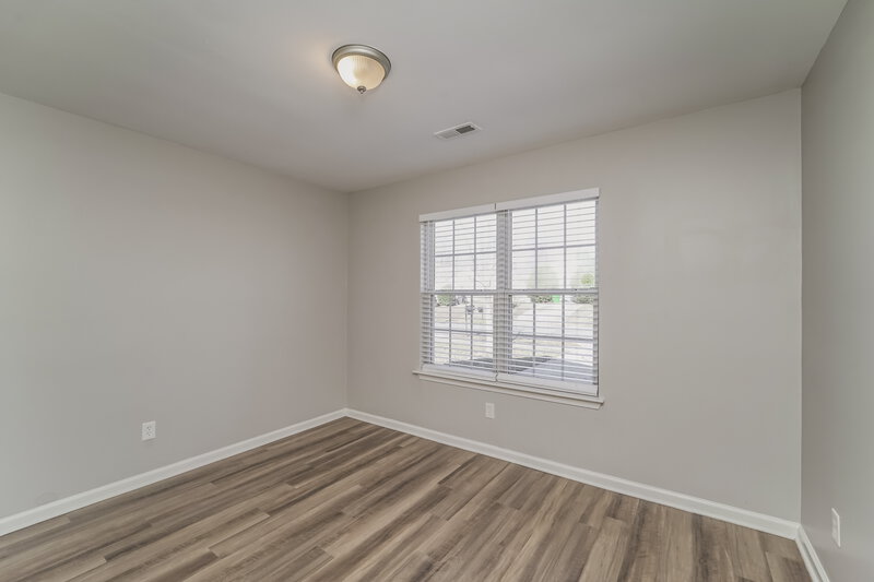 1,640/Mo, 2733 Fairstone Ave Charlotte, NC 28269 Bedroom View 3