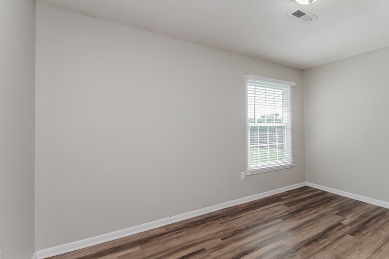 1,665/Mo, 824 Big River Rd Charlotte, NC 28216 Main Bedroom View 2