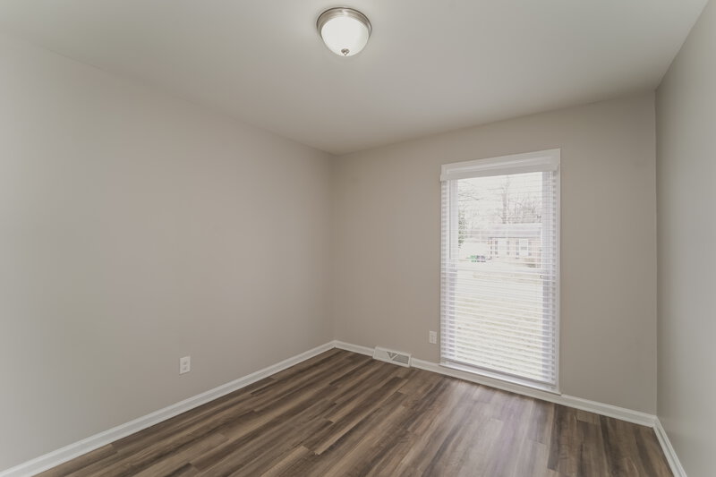 1,700/Mo, 6129 Delham Dr Charlotte, NC 28215 Bedroom View 4