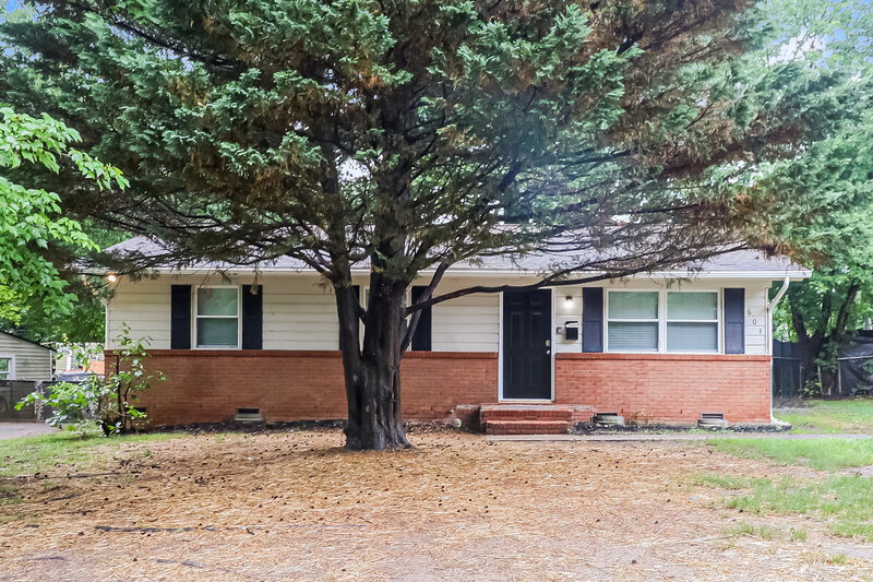 1,640/Mo, 601 Kentbrook Dr Charlotte, NC 28213 External View
