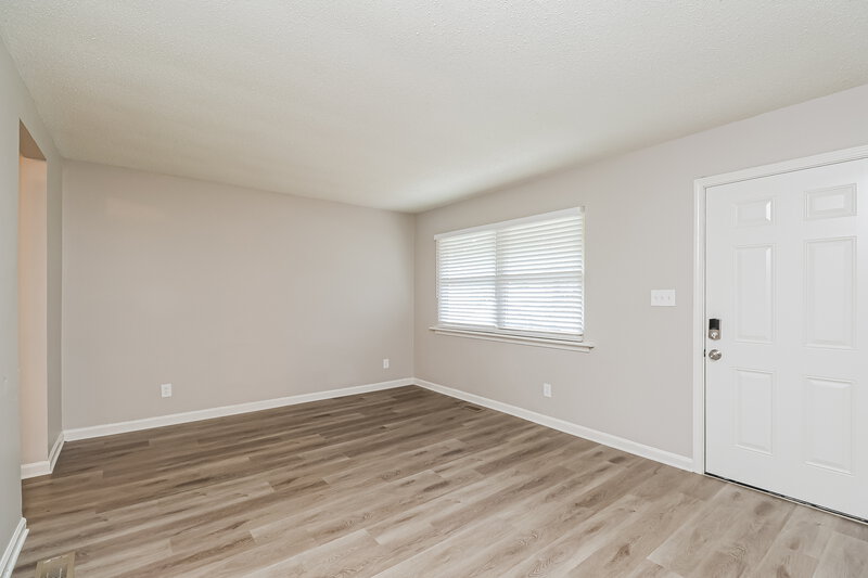 1,640/Mo, 601 Kentbrook Dr Charlotte, NC 28213 Living Room View