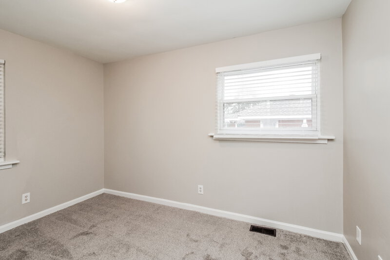 0/Mo, 601 Kentbrook Dr Charlotte, NC 28213 Misc View 5