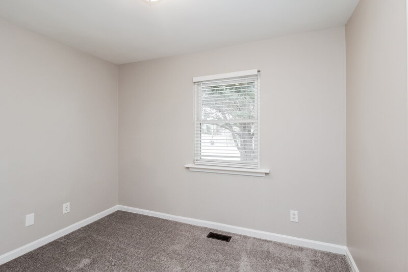 0/Mo, 601 Kentbrook Dr Charlotte, NC 28213 Misc View 10