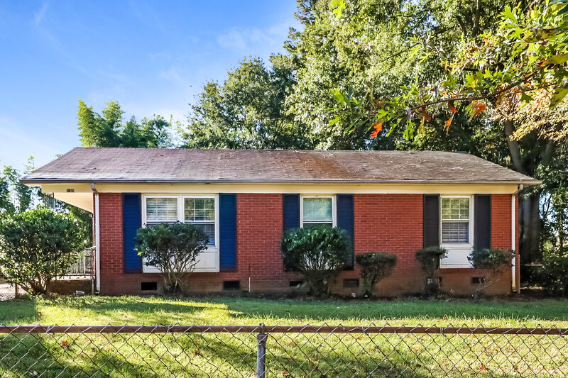 1,550/Mo, 135 Short Hills Dr Charlotte, NC 28217 External View