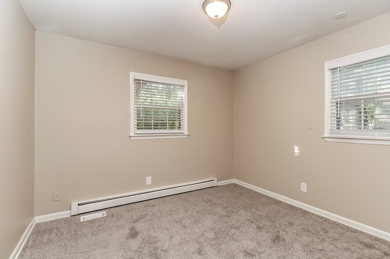 1,550/Mo, 135 Short Hills Dr Charlotte, NC 28217 Bedroom View 2