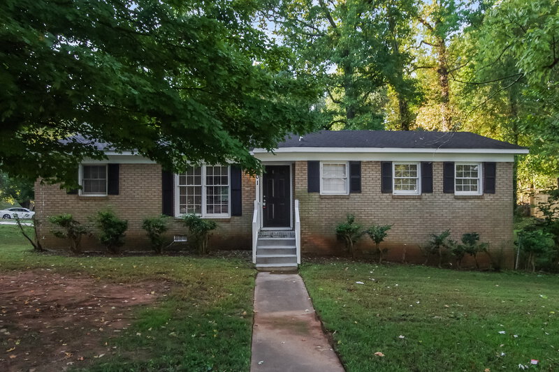 3,150/Mo, 401 Sleepy Hollow Rd Charlotte, NC 28217 External View
