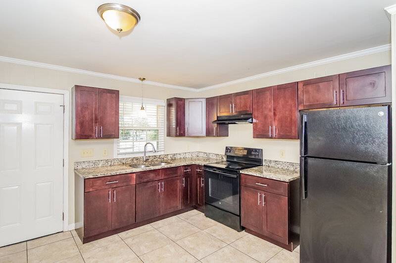 1,785/Mo, 6543 Hidden Forest Dr Charlotte, NC 28213 Kitchen View