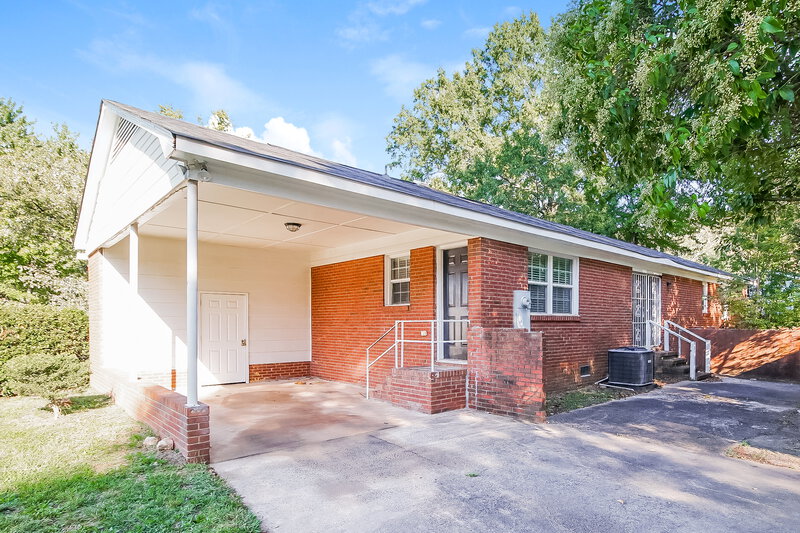 1,785/Mo, 6543 Hidden Forest Dr Charlotte, NC 28213 Rear View