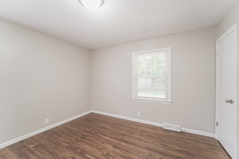 1,770/Mo, 515 Westham Ridge Rd Charlotte, NC 28217 Bedroom View 4