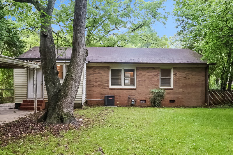 1,795/Mo, 3924 Broadview Dr Charlotte, NC 28217 Rear View