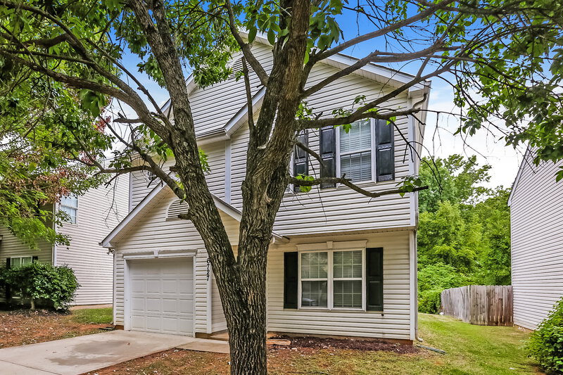 1,985/Mo, 6727 Hidden Forest Dr Charlotte, NC 28213 Front View 2