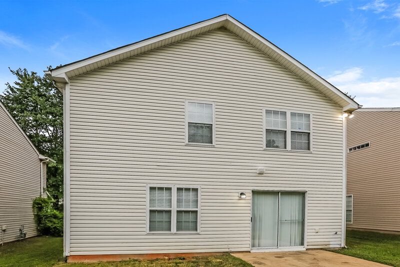 1,985/Mo, 6727 Hidden Forest Dr Charlotte, NC 28213 Rear View