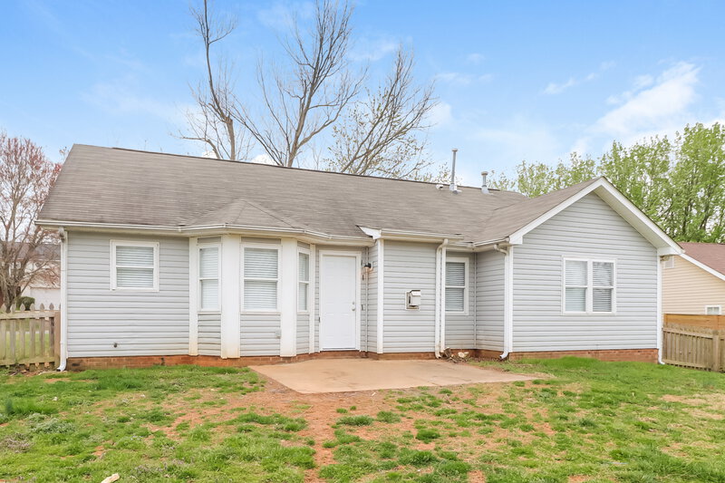 2,070/Mo, 6705 Rain Creek Way Charlotte, NC 28262 Rear View 2