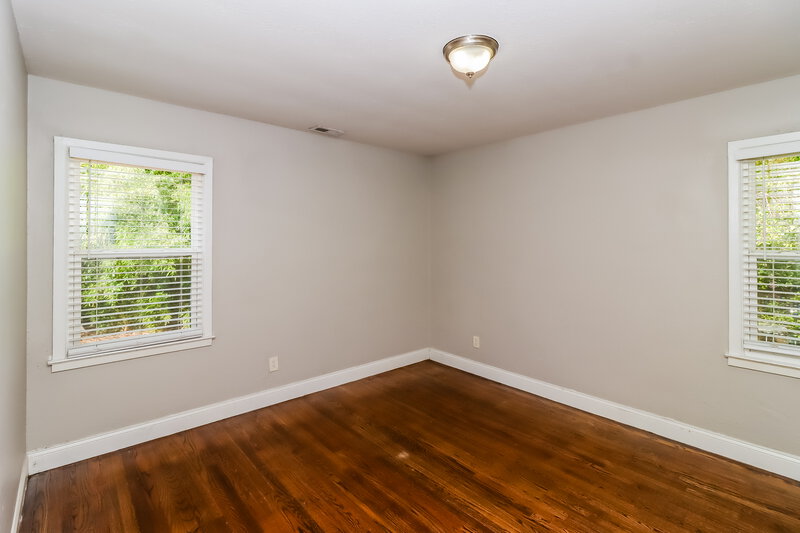 1,545/Mo, 5401 Snow White Ln Charlotte, NC 28213 Main Bedroom View