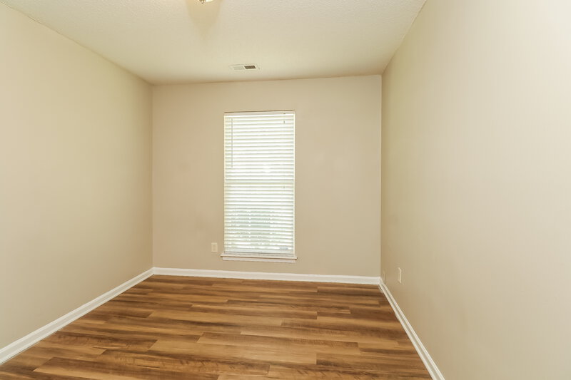 1,850/Mo, 2533 Hemby Woods Dr Charlotte, NC 28262 Bedroom View 2