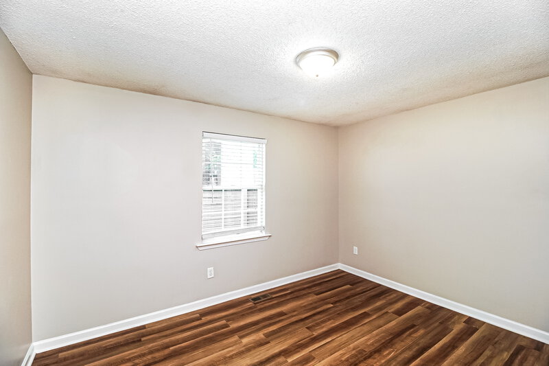 2,830/Mo, 1016 Harrill St Charlotte, NC 28205 Bedroom View