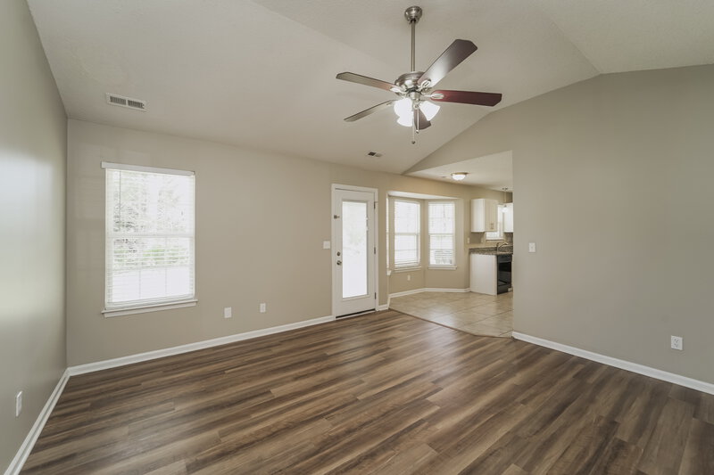 1,725/Mo, 7118 Rumple Rd Charlotte, NC 28262 Living Room View 2