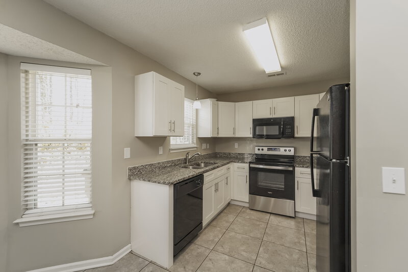 1,725/Mo, 7118 Rumple Rd Charlotte, NC 28262 Kitchen View