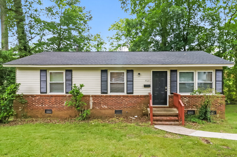 1,555/Mo, 4121 Carlyle Dr Charlotte, NC 28208 External View